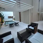 Villa Soleil Green Coast Palasë